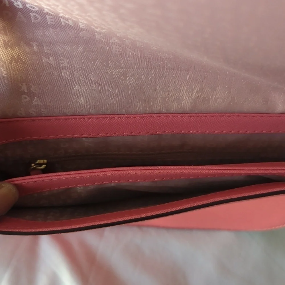 Kate Spade Pink Small Crossbody bag. - Picture 8 of 10